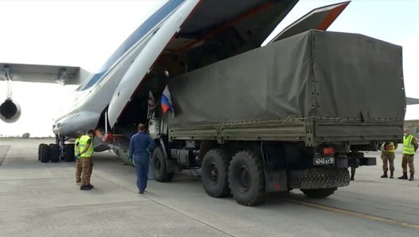 Российские военные специалисты возвращаются на родину из Италии - Sputnik Արմենիա