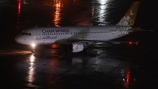 Встреча первого рейса Cham Wings Airlines из Дамаска - Sputnik Արմենիա