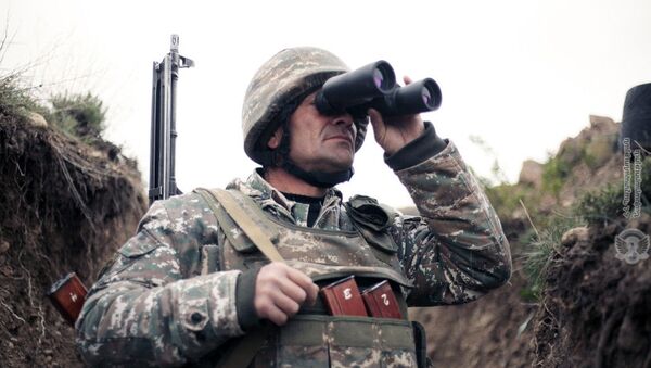 Армянские военннослужащие на боевом посту - Sputnik Արմենիա