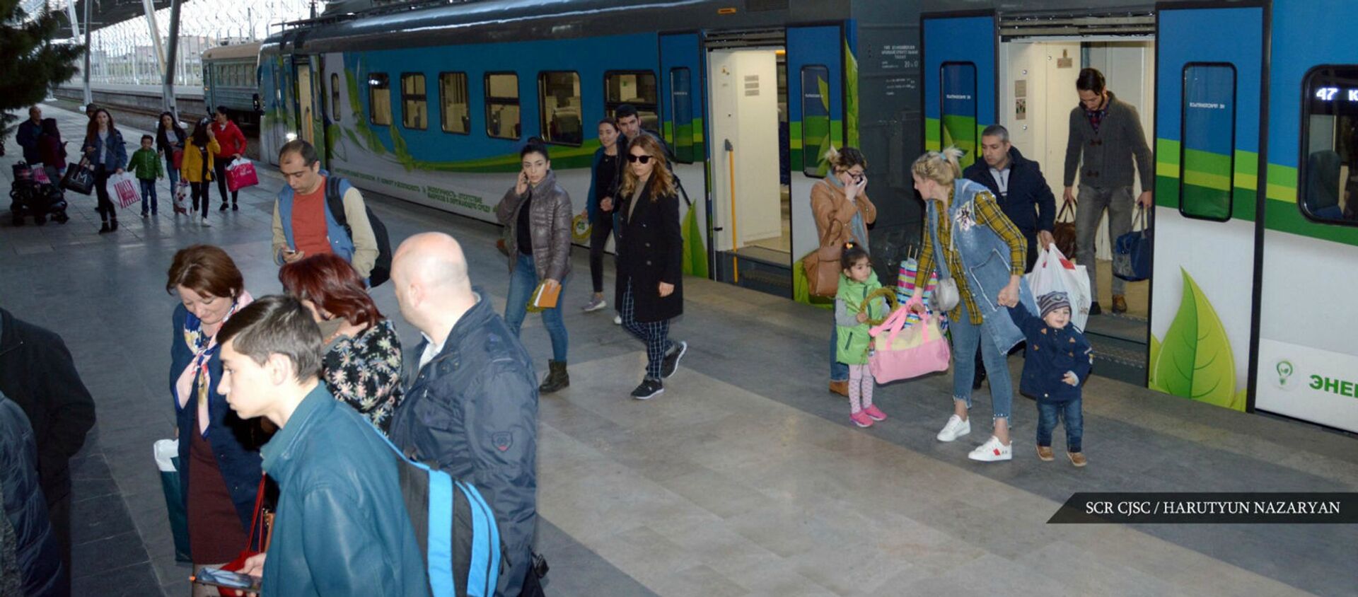 Южно-Кавказская железнодорожная компания возобновляет работу междугородных скоростных электропоездов Ереван-Гюмри-Ереван-Ереван - Sputnik Արմենիա, 1920, 12.03.2021