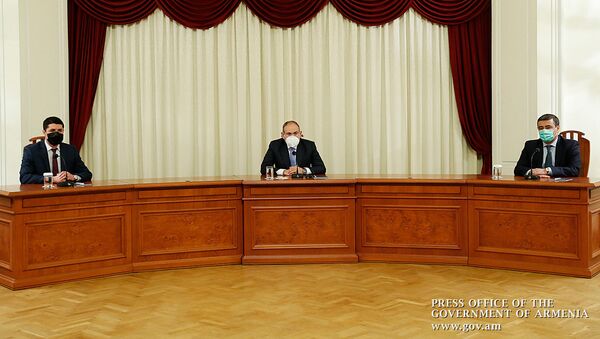 Премьер-министр Никол Пашинян представил нового главу СНБ высшему руководству службы (9 июня 2020). Еревaн - Sputnik Армения