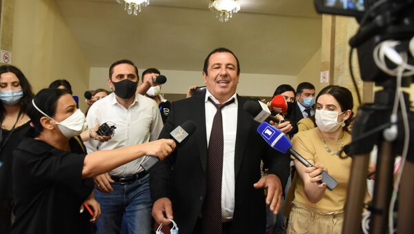 Гагик Царукян на заседании Парламента по вопросу лишения Гагика Царукяна депутатской неприкосновенности (16 июня 2020). Еревaн - Sputnik Արմենիա