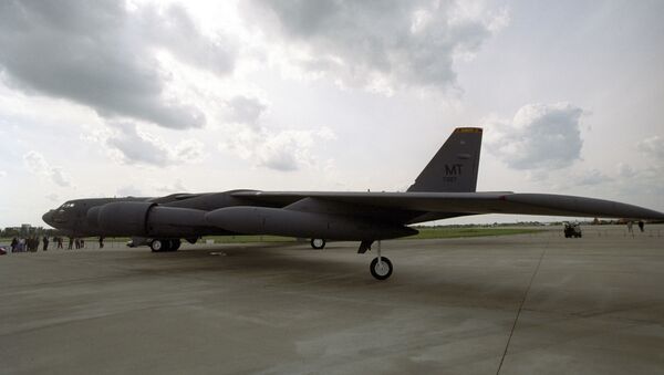 Стратегический американский бомбардировщик B-52 - Sputnik Армения