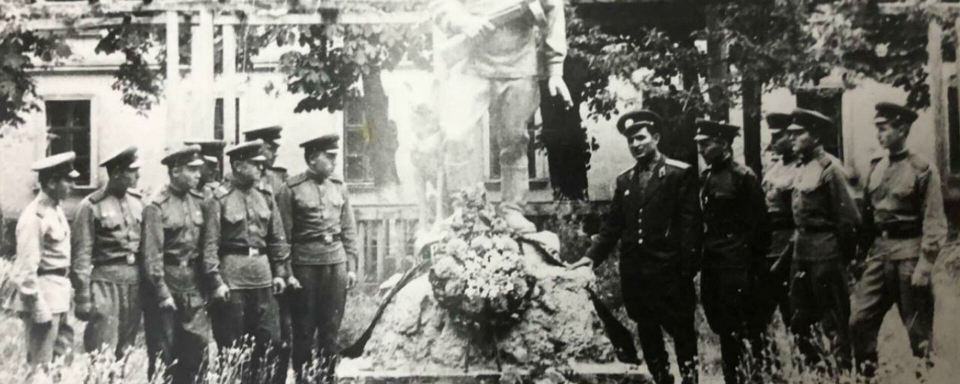 Памятник герою ВОВ Макару Степаняну - Sputnik Армения, 1920, 22.06.2020