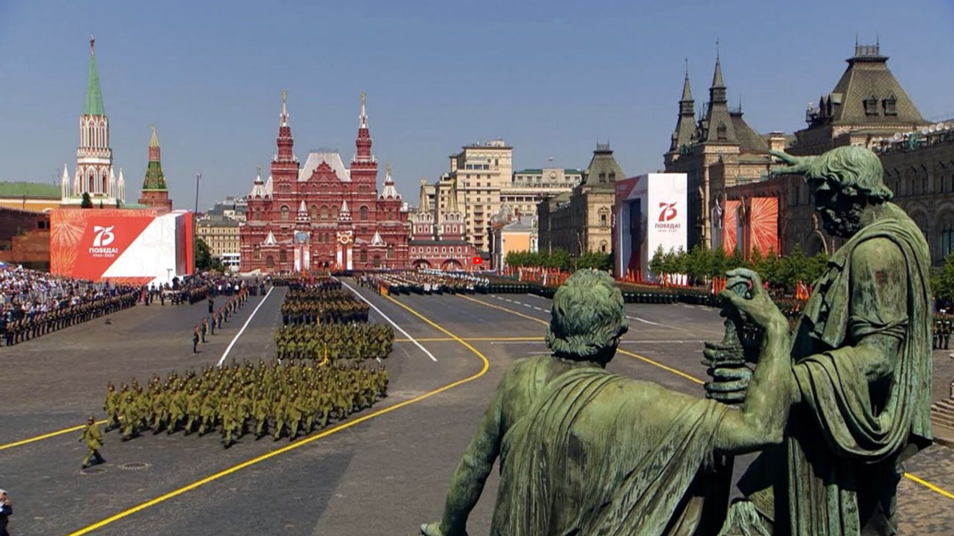 Как в разные годы проходили парады Победы в Москве - Sputnik Армения, 1920, 08.05.2021