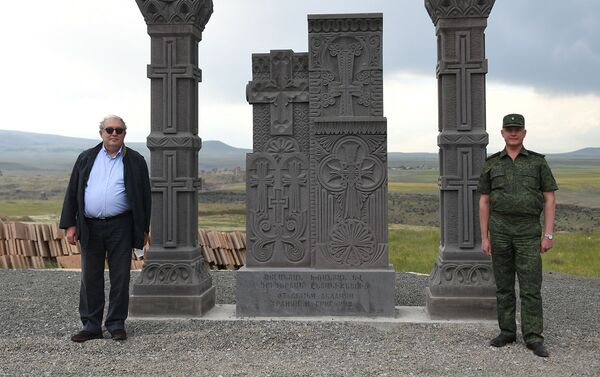 Արմեն Սարգսյանն այցելել է հայ-թուրքական սահման - Sputnik Արմենիա