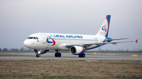 Самолет Airbus A320 авиакомпании Уральские авиалинии - Sputnik Արմենիա