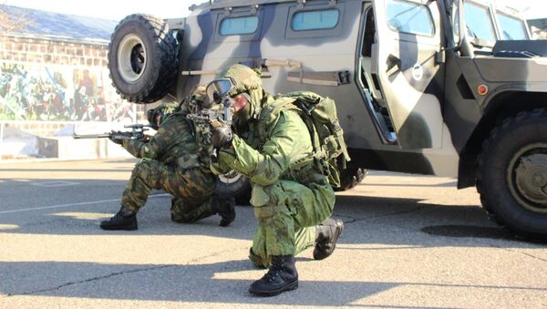 Военнослужащие ЮВО в Армении принимают участие в тактических учениях под наблюдением беспилотников - Sputnik Армения