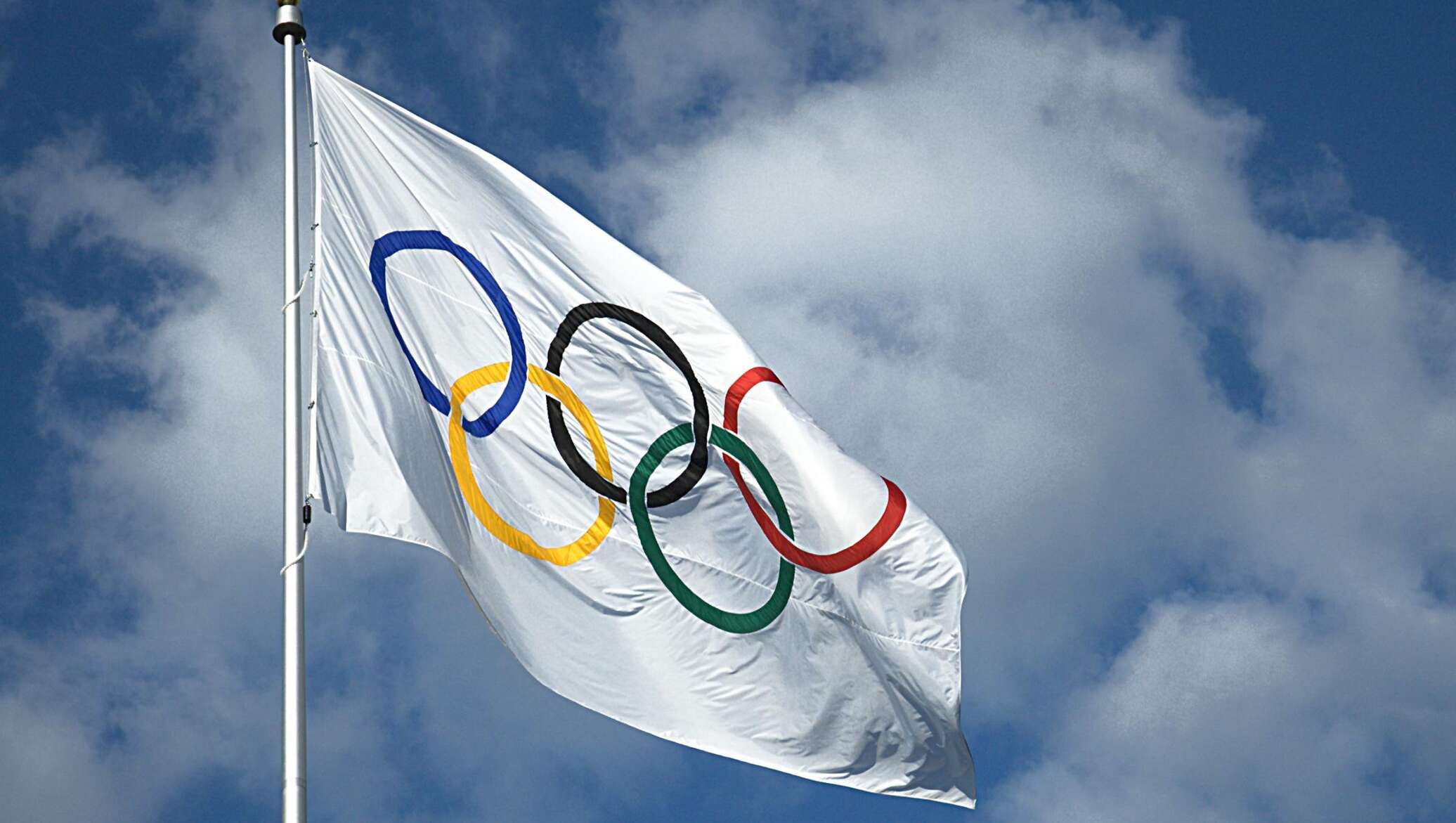 Флаг международного олимпийского комитета