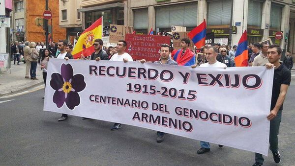 Акция протеста испанских армян против действий Азербайджана - Sputnik Արմենիա