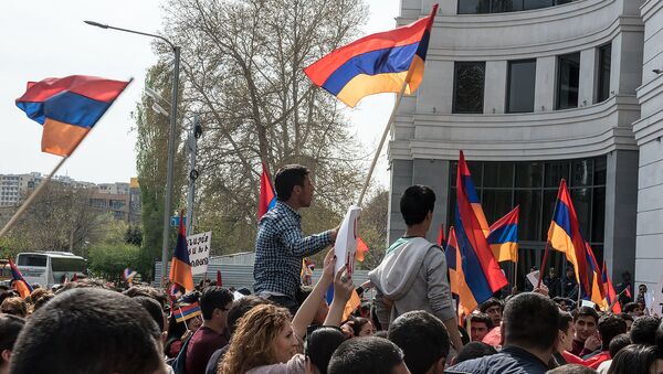 Акция протеста армянской молодежи против пассивной деятельности МГ ОБСЕ - Sputnik Армения