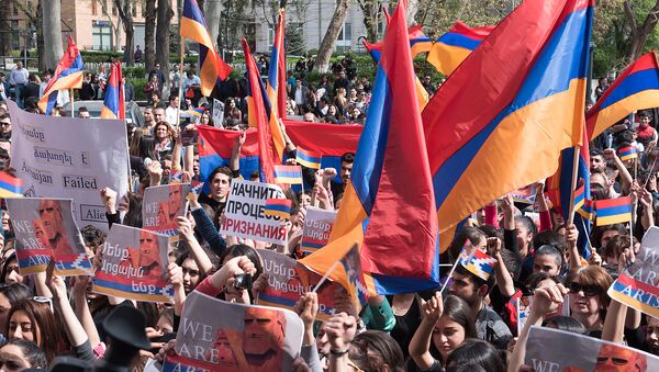 Акция протеста армянской молодежи против пассивной деятельности МГ ОБСЕ - Sputnik Армения
