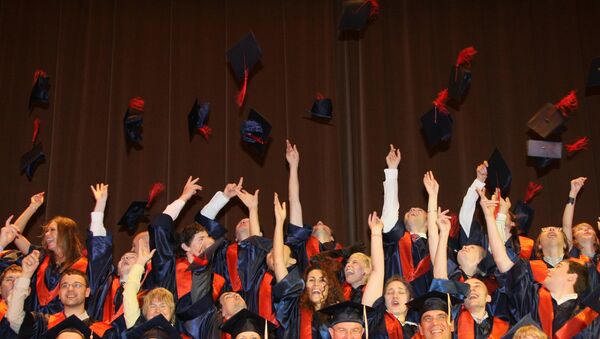 Торжественная церемония вручения дипломов выпускникам МГУ - Sputnik Армения