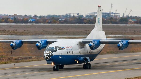 Самолет авиакомпании SilkWay - Sputnik Արմենիա