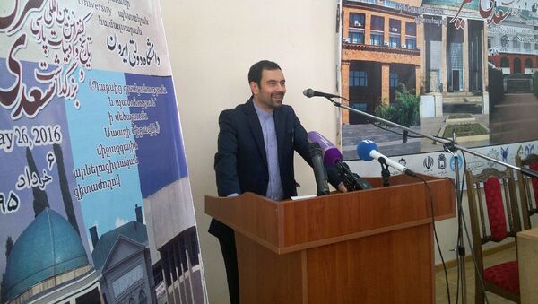 Чрезвычайный и Полномочный посол Исламской Республики Иран в Армении Сейед Казем Саджади - Sputnik Արմենիա