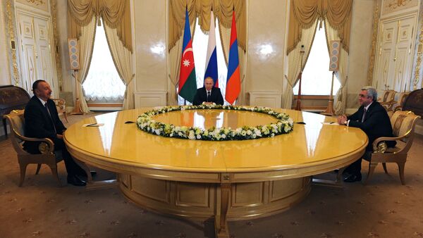 Рабочая поездка президента РФ В. Путина в Санкт-Петербург - Sputnik Армения