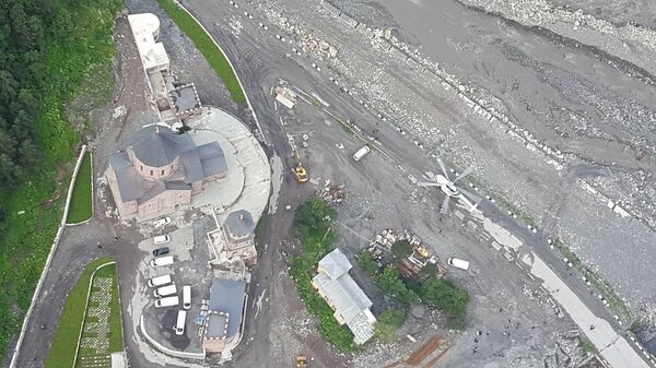 Сель сошел на дороге к границе Грузии с РФ Сель сошел на дороге к границе Грузии с РФ - Sputnik Արմենիա