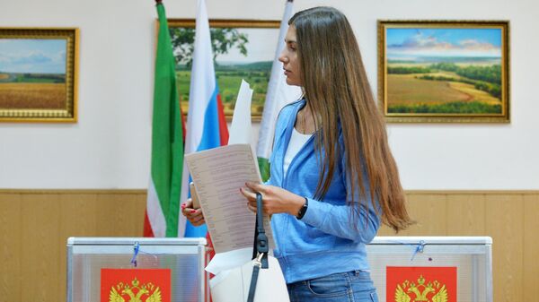 Предварительное голосование за кандидатов от партии Единая Россия, выдвигаемых на выборы в Госдуму - Sputnik Армения