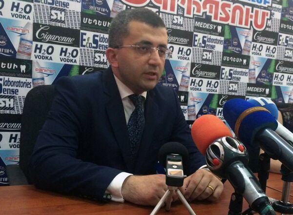Баграт Газинян Баграт Газинян - Sputnik Արմենիա