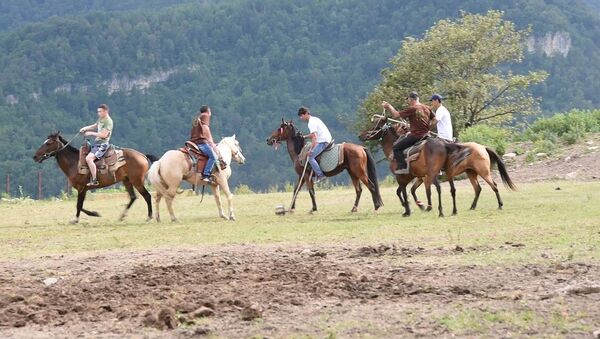 Հայաստանի լեռներում ձիերով պոլո են խաղում - Sputnik Արմենիա