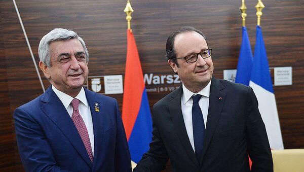 Президент Серж Саргсян в Варшаве встретился с Президентом Франции Франсуа Оландом. - Sputnik Армения