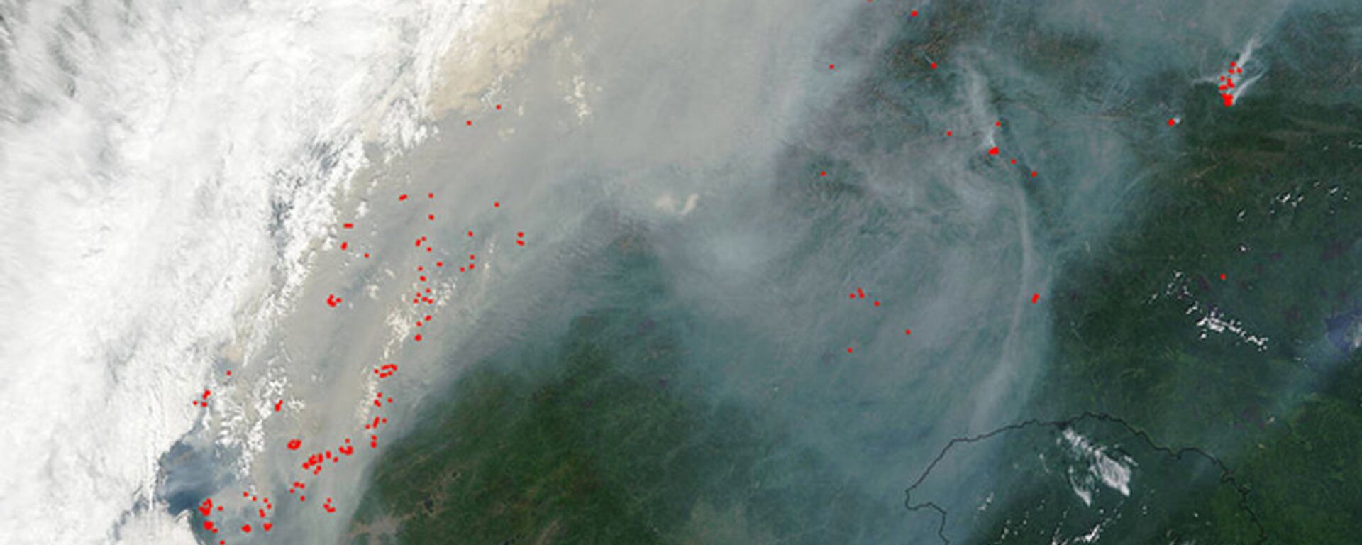 Спутниковый снимок лесных пожаров в Калифорнии - Sputnik Արմենիա, 1920, 19.08.2015