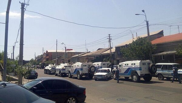 Захват здания полиции в Ереване - Sputnik Армения