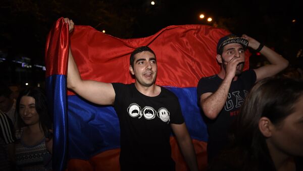Шествие активистов в Ереване - Sputnik Армения