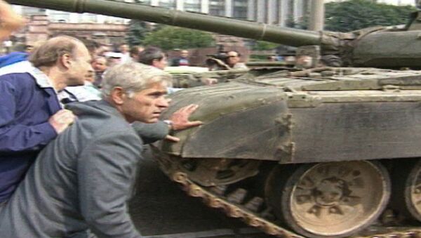 Спутник_Реакция не пройдет!. Москва, август 1991 года - Sputnik Армения