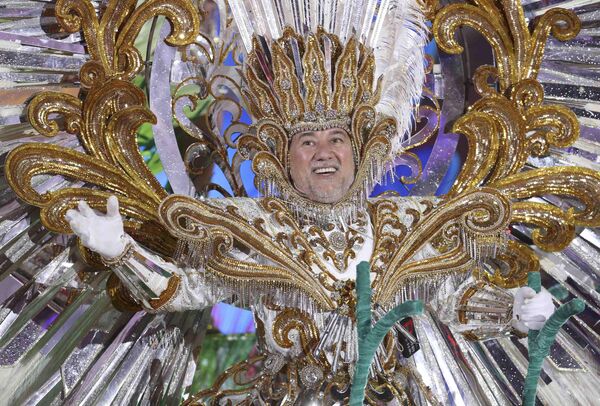 Церемония закрытия XXXI летних Олимпийских игр на стадионе Маракана в Рио-де-Жанейро Церемония закрытия XXXI летних Олимпийских игр на стадионе Маракана в Рио-де-Жанейро - Sputnik Армения