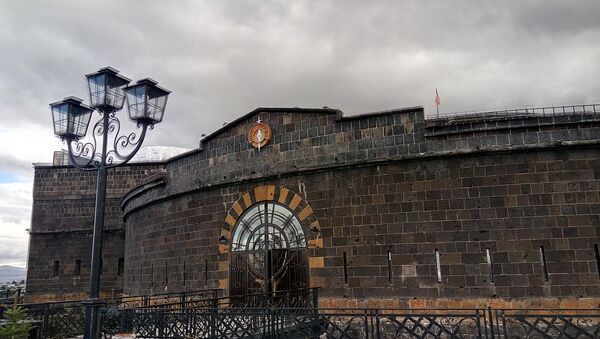 Черный замок в Гюмри - Sputnik Армения