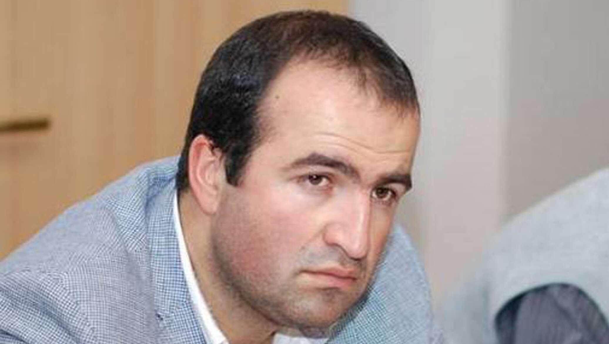 Армяне продали армян. Аршалуйс Мгдесян. Айк Мгдесян. Аршалуйс Мгдесян журналист.