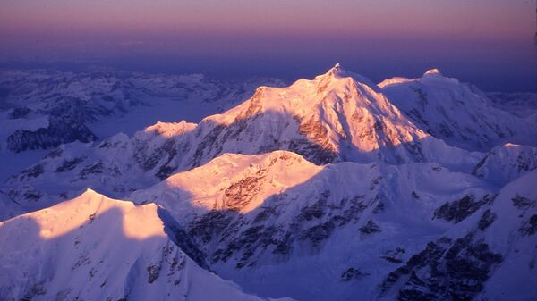гора Мак-Кинли на аляске, переименованная Бараком Обамой в Денали - Sputnik Армения