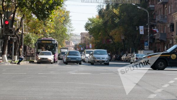 Дорожное движение, улица - Sputnik Армения