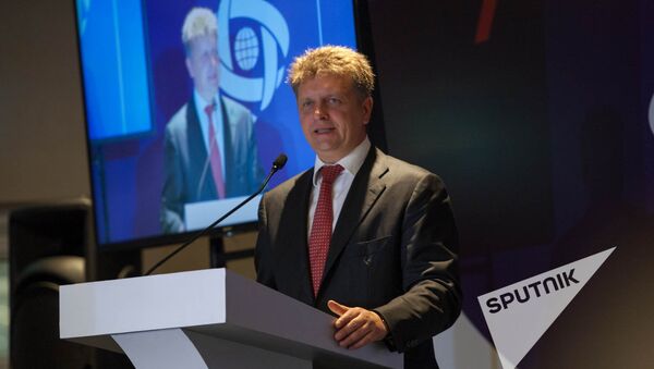 Первый Международный форум Евразийского партнерства в Ереване. Максим Соколов - Sputnik Армения