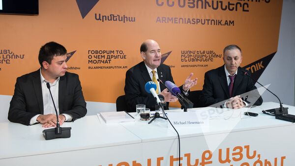Майкл Хесеман. Пресс-конференция в Sputnik Армения - Sputnik Արմենիա