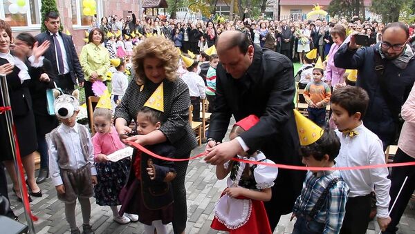 В Ереване открылся детский сад при содействии первой леди Армении Риты Саргсян - Sputnik Армения