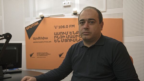 Арсен Мкртчян в гостях радио у Sputnik Армения - Sputnik Армения