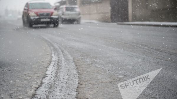 В Ереване пошел первый снег, 2016г. - Sputnik Արմենիա