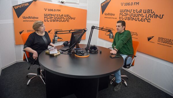 Лиа Аветисян в гостях у радио Sputnik Армения - Sputnik Արմենիա