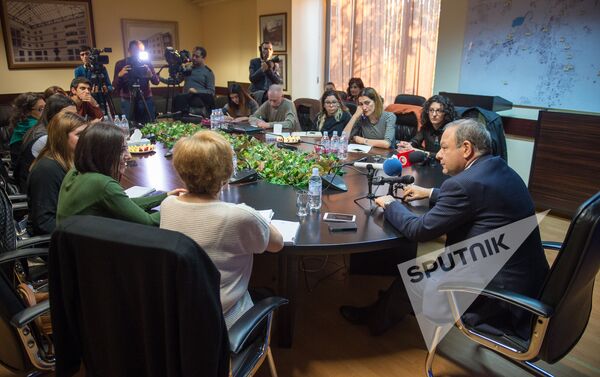 Լևոն Ալթունյանի հանդիպումը լրագրողների հետ - Sputnik Արմենիա