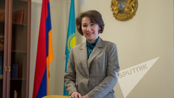 Супруга посла Казахстана в Армении Асель Уразаева - Sputnik Արմենիա