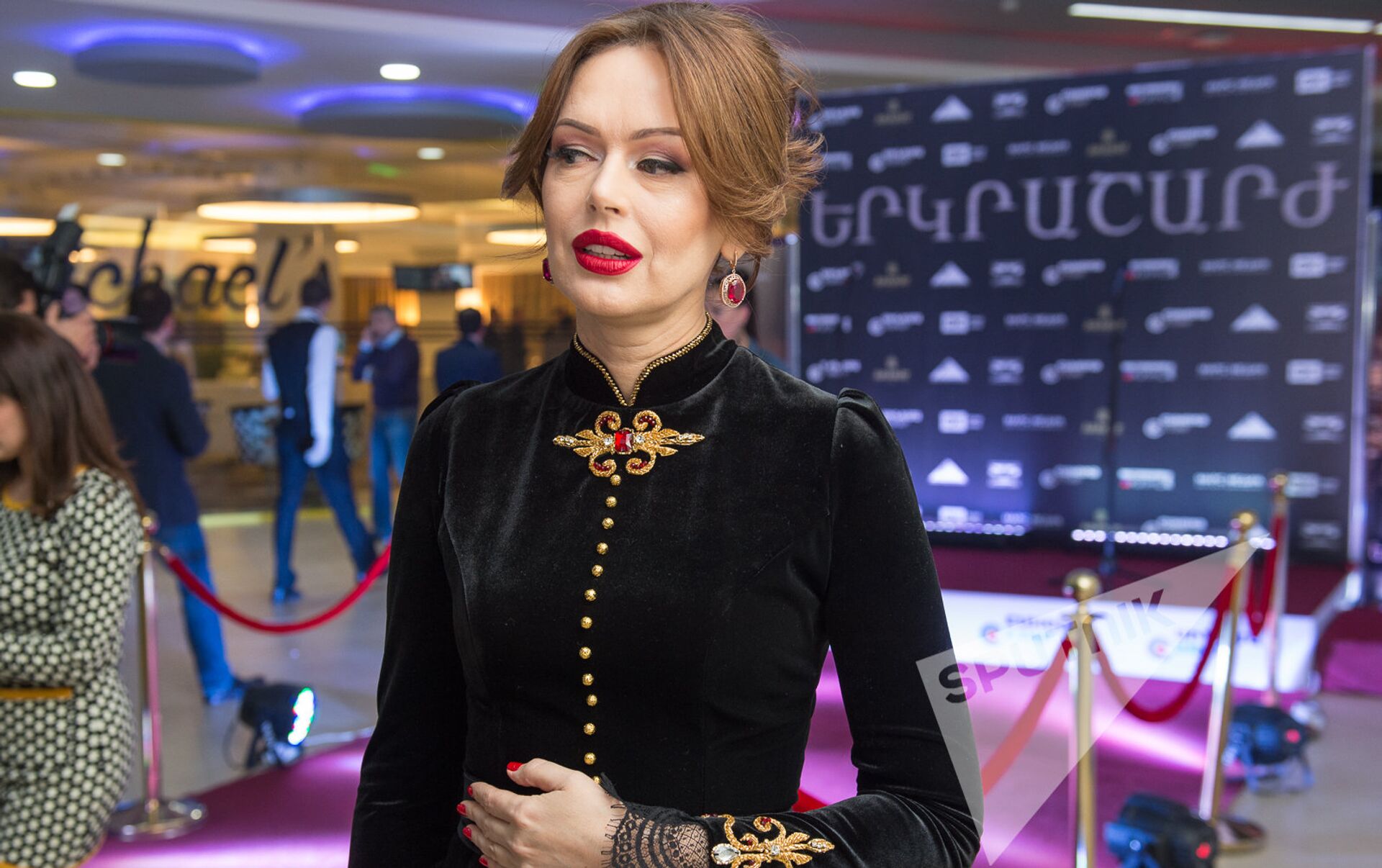 Ирина Безрукова Фото