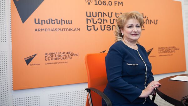 Наира Наапетян в гостях у радио Sputnik Армения - Sputnik Արմենիա