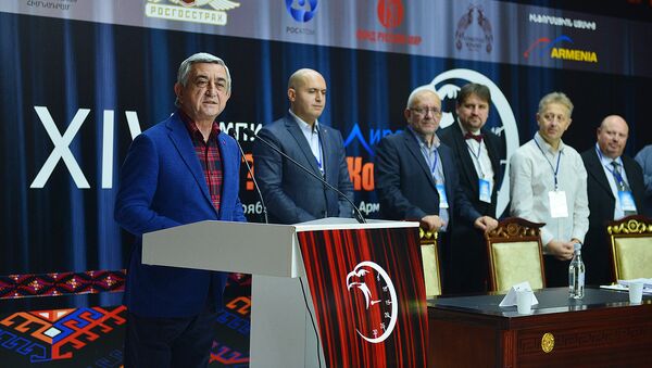 Серж Саргсян в Цахкадзоре присутствовал на церемонии открытия 14-го мирового первенства игры «Что? Где? Когда?» - Sputnik Армения