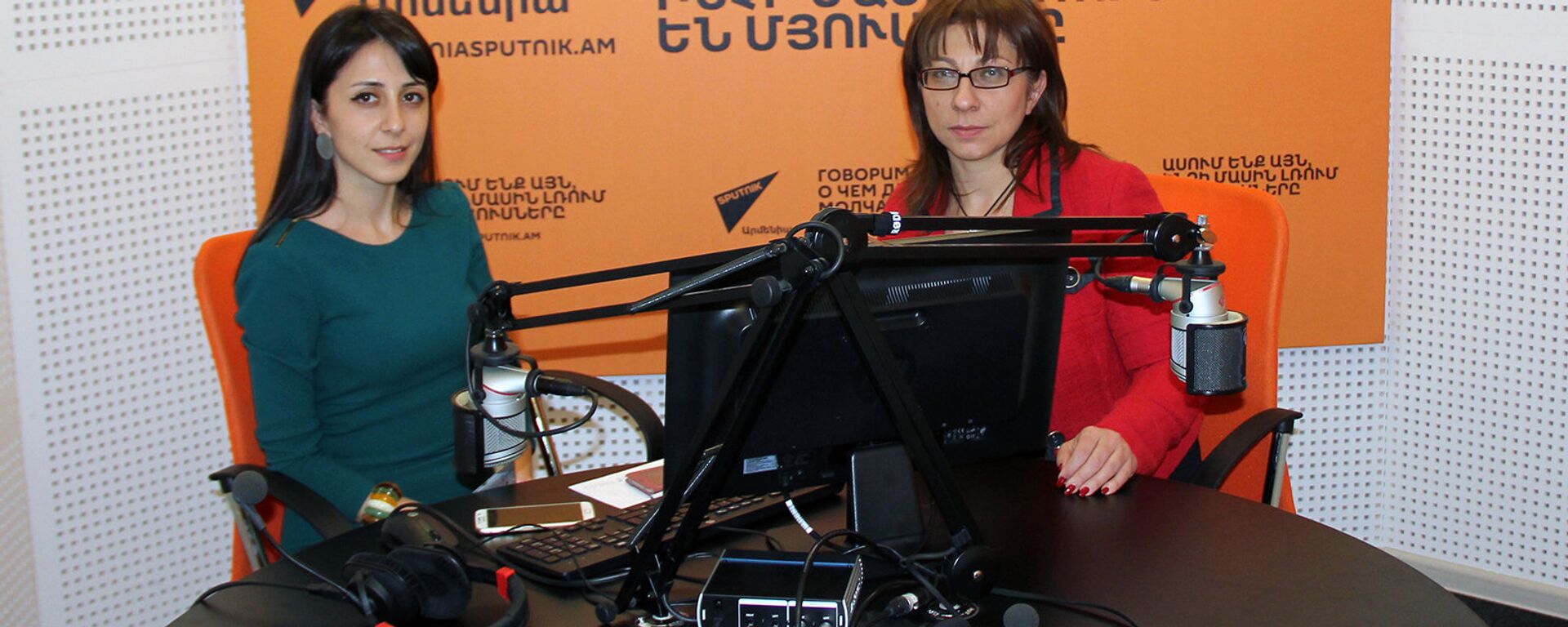 Кристина Гюрджян в гостях у радио Sputnik Армения - Sputnik Արմենիա, 1920, 14.11.2016