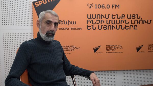 Հովիկ Չարխչյան - Sputnik Արմենիա