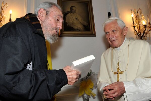 Ֆիդել Կաստրոն և Հռոմի պապ Բենեդիկտ XVI-ը Հավանայում: - Sputnik Արմենիա