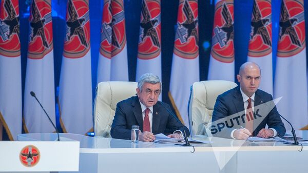 XVI съезд РПА. Президент Армении и РПА Серж Саргсян и Армен Ашотян - Sputnik Արմենիա