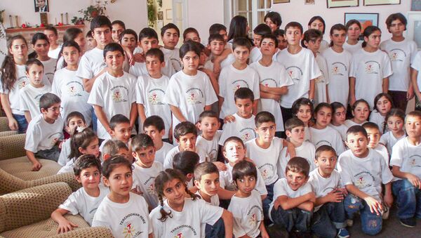 Воспитанники детского дома Трчунянц - Sputnik Армения